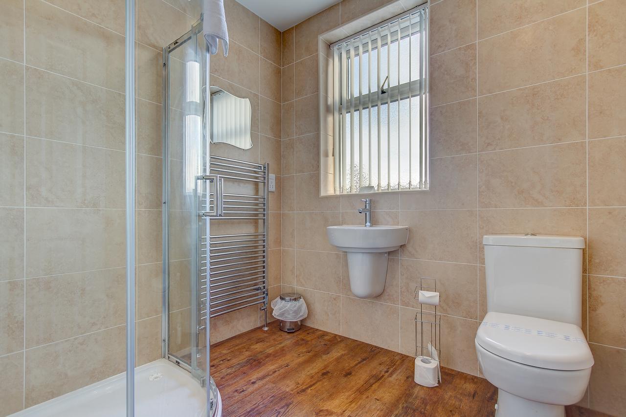 New Boston Guest Accommodation ฟลีตวูด ภายนอก รูปภาพ